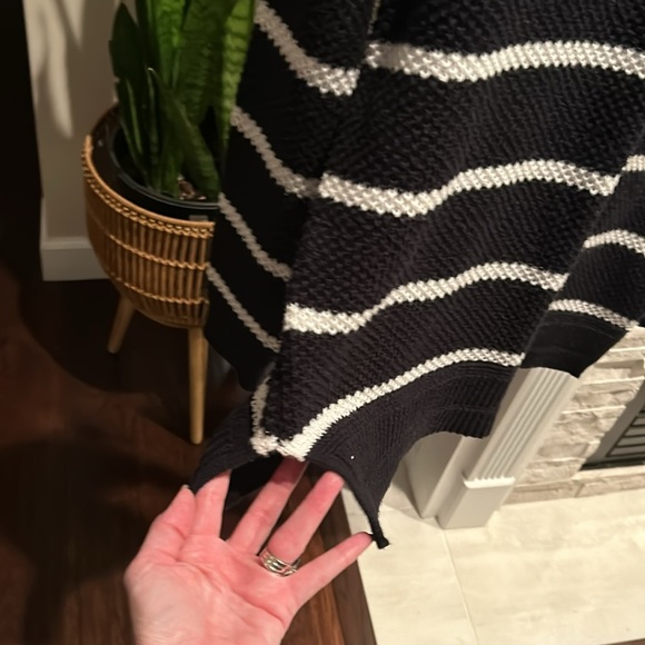 Old Navy Black sweater with white stripes - Picture 3 of 4